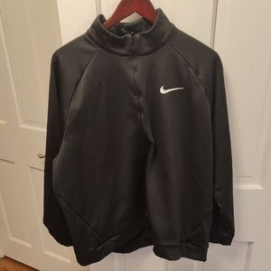 Nike Men's XXL pullover